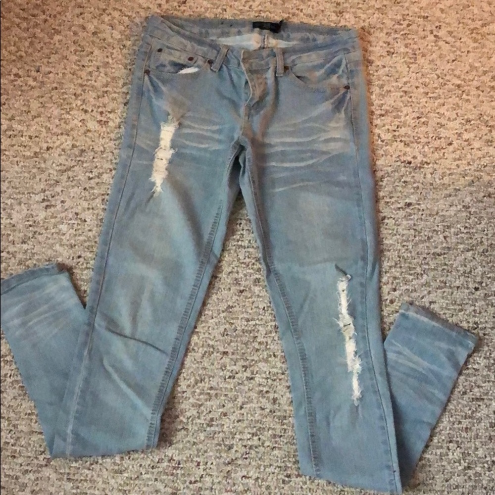 Jeans